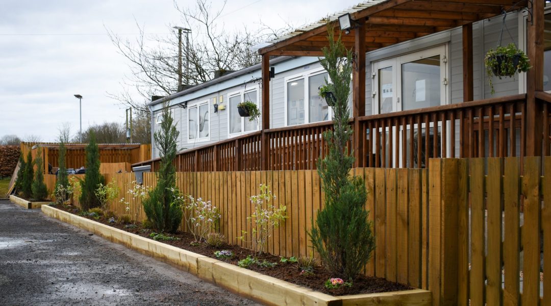 LL_Hogganfield_1st_Bday-crop socials2