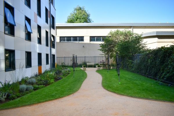 Paradigm Landscapes are a landscaping company based in Glasgow. We aim to provide high quality landscaping and construction work to all of our clients.